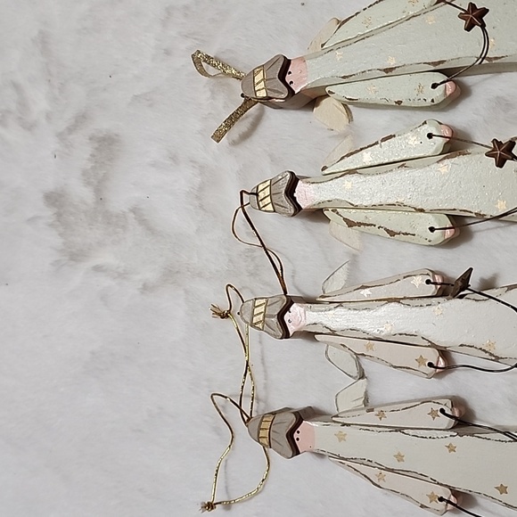 WOODEN CARVED ANGELS 😇 ORNAMENTS ( SEE  👀 PHOTOS 👀 📸 CONDITION ) - Picture 3 of 8